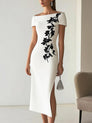 Audrey | Tenue avec robe midi à col bateau et imprimé floral chic