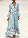 Mia | Robe longue en mousseline à fleurs bleu clair, col en V